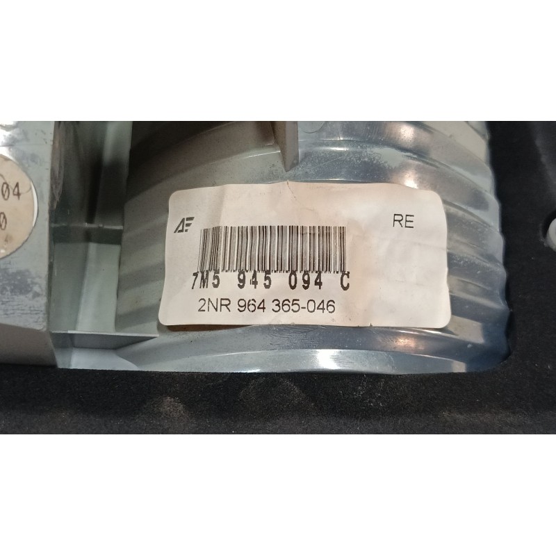 Recambio de piloto trasero porton derecho para ford galaxy i (wgr) 1.9 tdi referencia OEM IAM 7M5945094C  