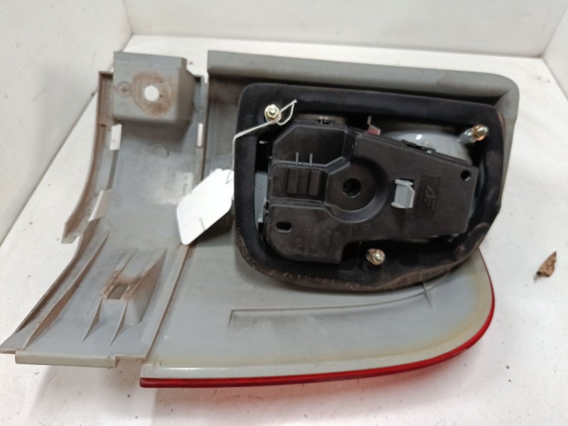 Recambio de piloto trasero izquierdo para ford galaxy i (wgr) 1.9 tdi referencia OEM IAM 4M2113405AB  