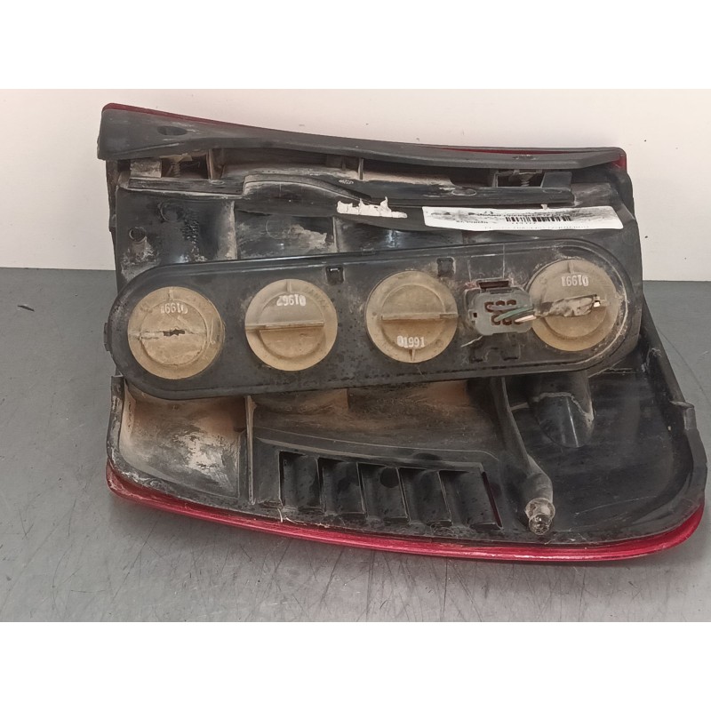 Recambio de piloto trasero izquierdo para jeep grand cherokee ii (wj, wg) 3.1 td 4x4 referencia OEM IAM 391102A 391102A 