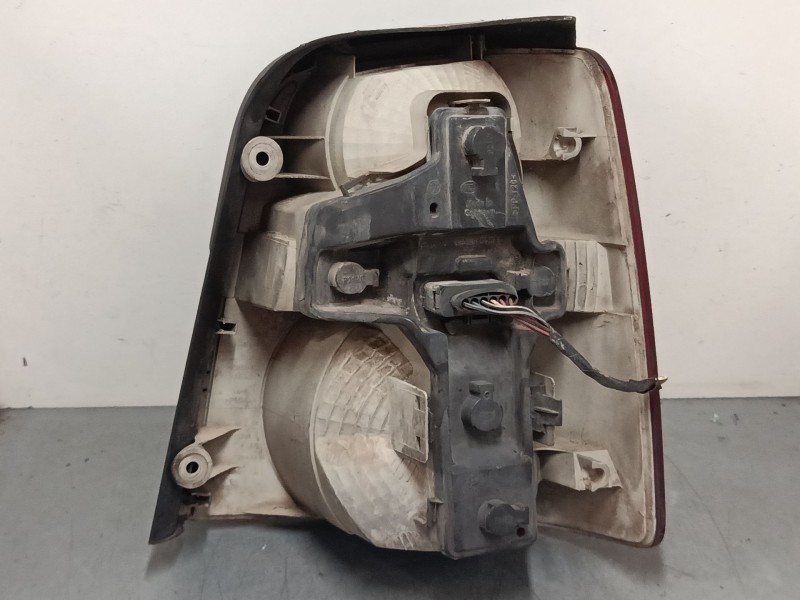 Recambio de piloto trasero izquierdo para volkswagen touran (1t1, 1t2) 1.9 tdi referencia OEM IAM 1T0945095J  