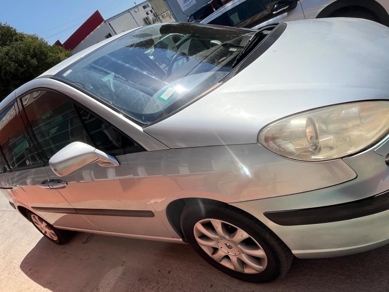 peugeot 807 (eb_) del año 2004