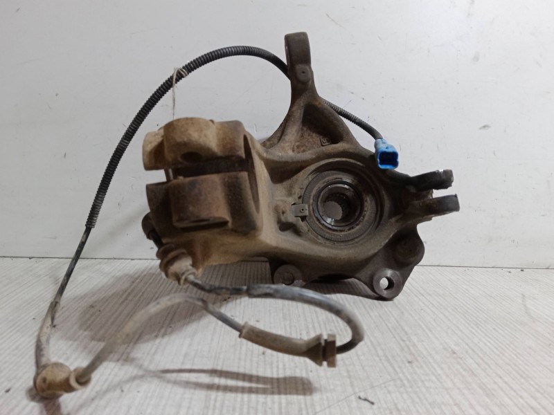 Recambio de mangueta delantera derecha para citroën c3 i (fc_, fn_) 1.1 i referencia OEM IAM CONSENSORABS  