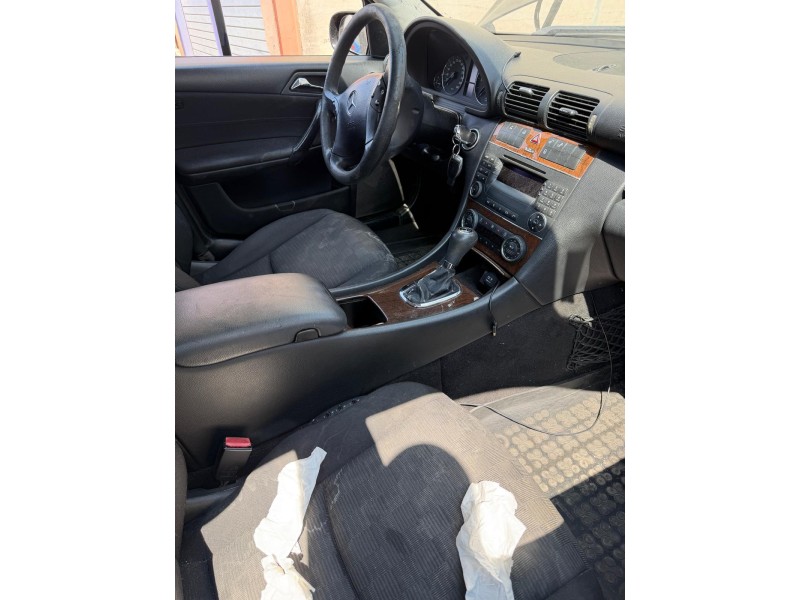 mercedes-benz clase c (w203) del año 2006
