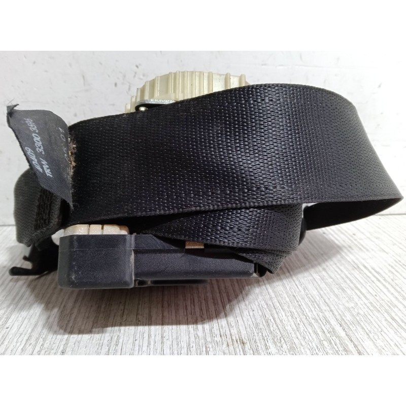 Recambio de cinturon seguridad trasero derecho para opel corsa c (x01) 1.2 (f08, f68) referencia OEM IAM   