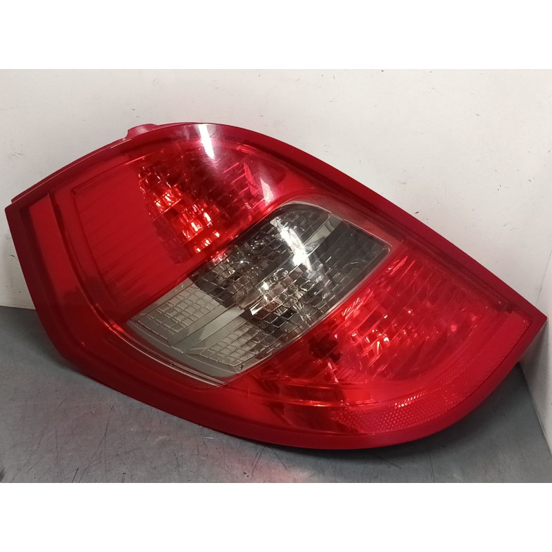 Recambio de piloto trasero izquierdo para mercedes-benz clase a (w169) a 160 (169.031, 169.331) referencia OEM IAM A1698202964  