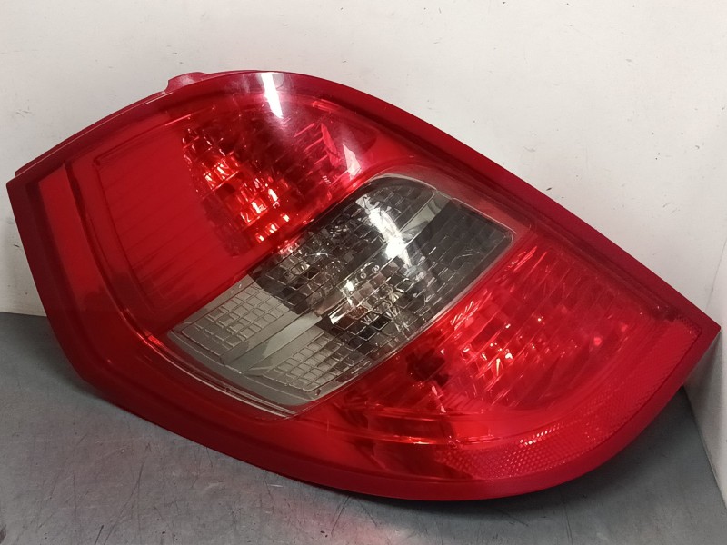 Recambio de piloto trasero izquierdo para mercedes-benz clase a (w169) a 160 (169.031, 169.331) referencia OEM IAM A1698202964  