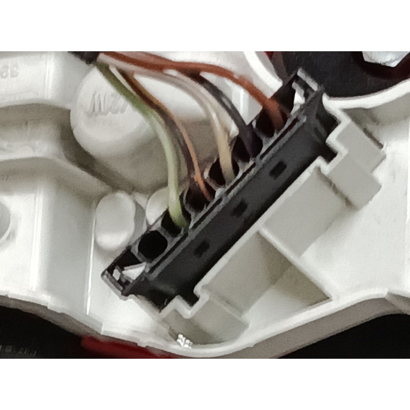 Recambio de piloto trasero izquierdo para mercedes-benz clase a (w169) a 160 (169.031, 169.331) referencia OEM IAM A1698202964  