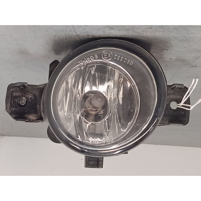 Recambio de faro antiniebla derecho para renault clio ii (bb_, cb_) 1.4 16v (b/cb0p, bb13) referencia OEM IAM   
