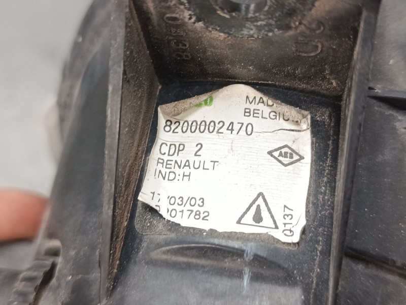 Recambio de faro antiniebla derecho para renault clio ii (bb_, cb_) 1.4 16v (b/cb0p, bb13) referencia OEM IAM   