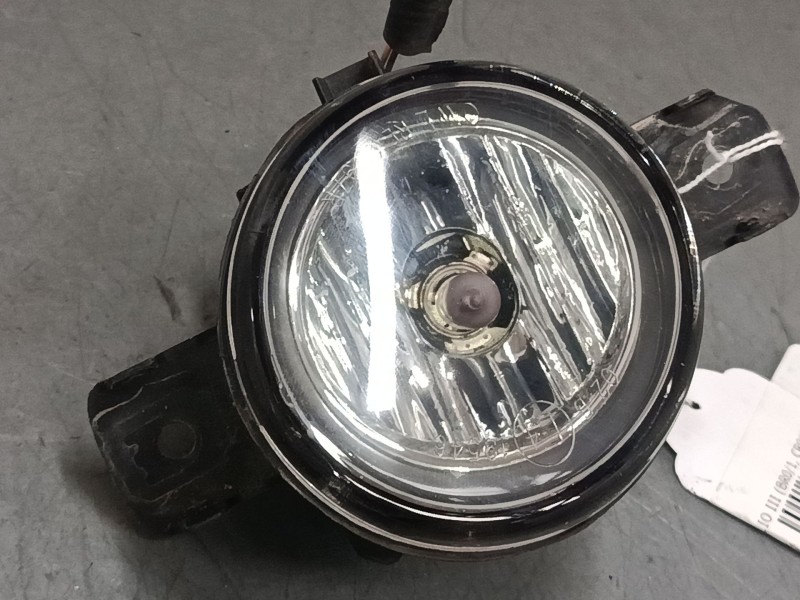 Recambio de faro antiniebla derecho para renault clio iii (br0/1, cr0/1) 1.2 16v (br0p, cr0p) referencia OEM IAM   