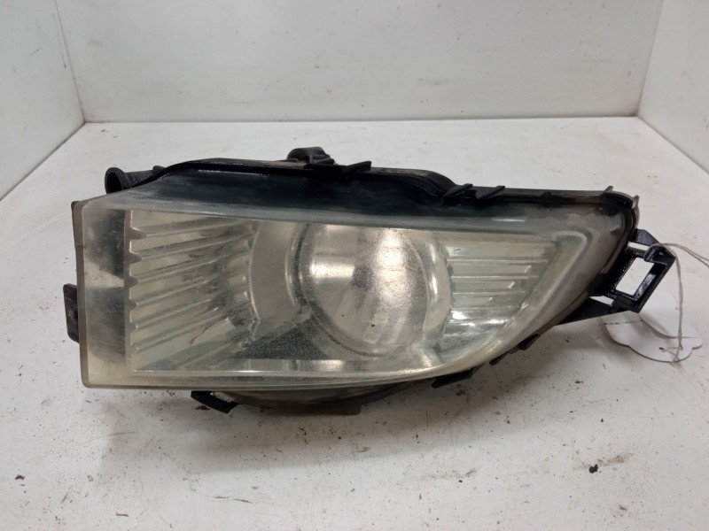 Recambio de faro antiniebla derecho para opel insignia a sedán (g09) 2.0 cdti (69) referencia OEM IAM   