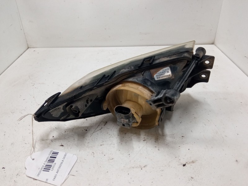 Recambio de faro antiniebla derecho para opel insignia a sedán (g09) 2.0 cdti (69) referencia OEM IAM   