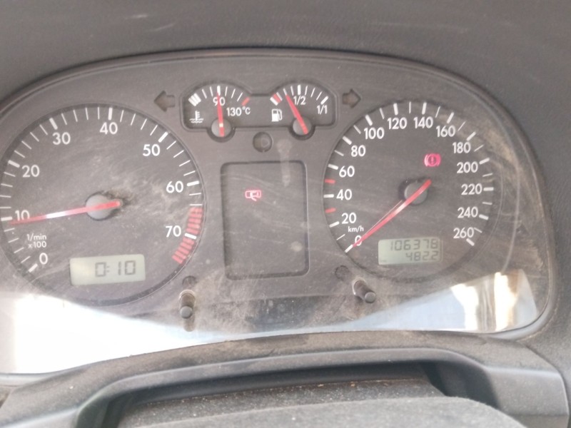 volkswagen golf iv (1j1) del año 2002