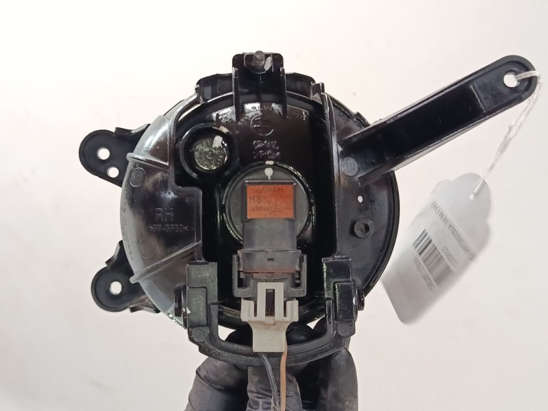 Recambio de faro antiniebla derecho para chevrolet cruze (j300) 2.0 cdi referencia OEM IAM   