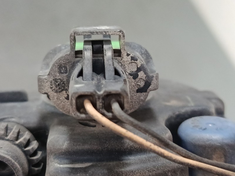 Recambio de faro antiniebla izquierdo para renault megane ii station wagon (km0/1_) 1.5 dci (km02, km13) referencia OEM IAM   
