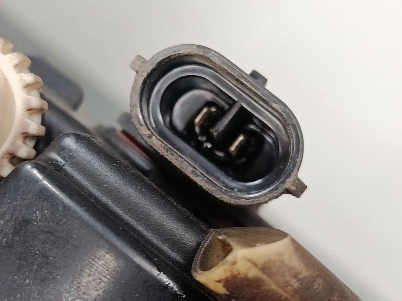 Recambio de faro antiniebla derecho para opel vectra c (z02) 1.9 cdti (f69) referencia OEM IAM   