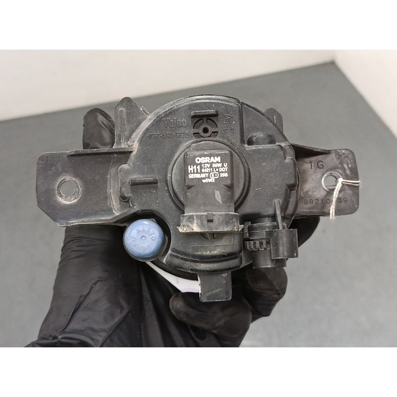 Recambio de faro antiniebla izquierdo para renault clio iii (br0/1, cr0/1) 1.5 dci (br17, cr17) referencia OEM IAM   