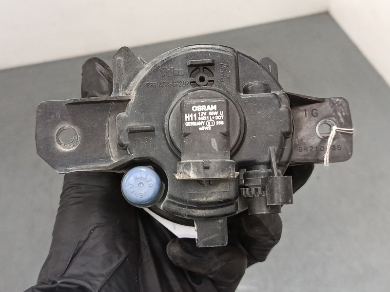 Recambio de faro antiniebla izquierdo para renault clio iii (br0/1, cr0/1) 1.5 dci (br17, cr17) referencia OEM IAM   