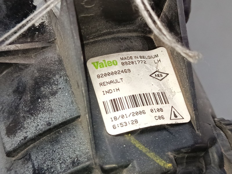 Recambio de faro antiniebla izquierdo para renault clio iii (br0/1, cr0/1) 1.5 dci (br17, cr17) referencia OEM IAM   