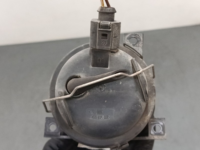 Recambio de faro antiniebla derecho para seat ibiza iii (6l1) 1.9 tdi referencia OEM IAM   