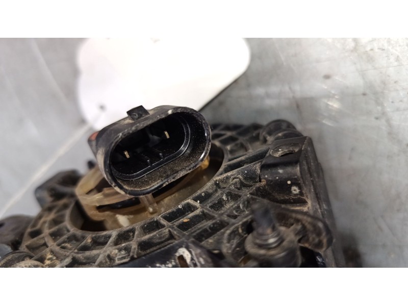 Recambio de faro antiniebla izquierdo para opel meriva b monospace (s10) 1.6 cdti (75) referencia OEM IAM   