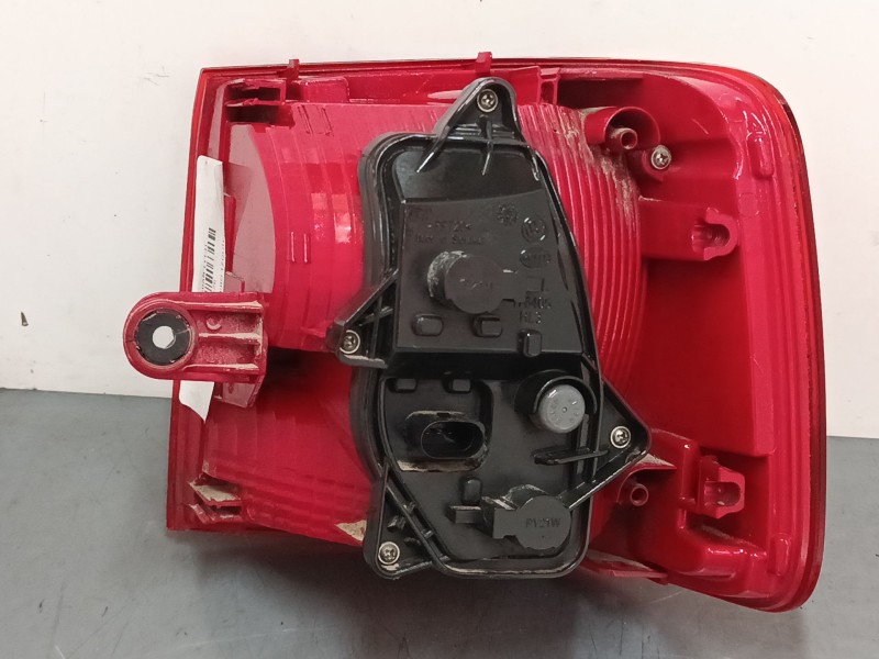 Recambio de piloto trasero izquierdo para volkswagen touran (1t3) 1.6 tdi referencia OEM IAM 1T0945095R  