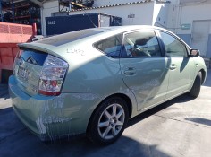 toyota prius liftback (_w2_) del año 2008 2