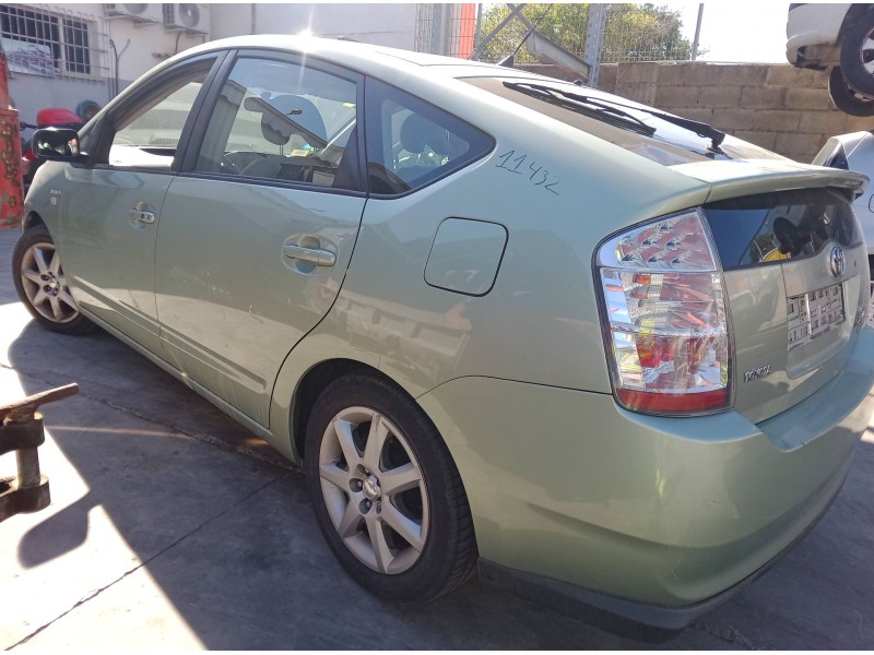 toyota prius liftback (_w2_) del año 2008