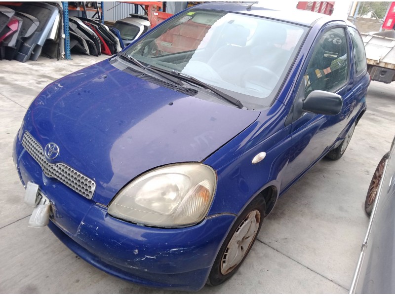 toyota yaris (_p1_) del año 2000