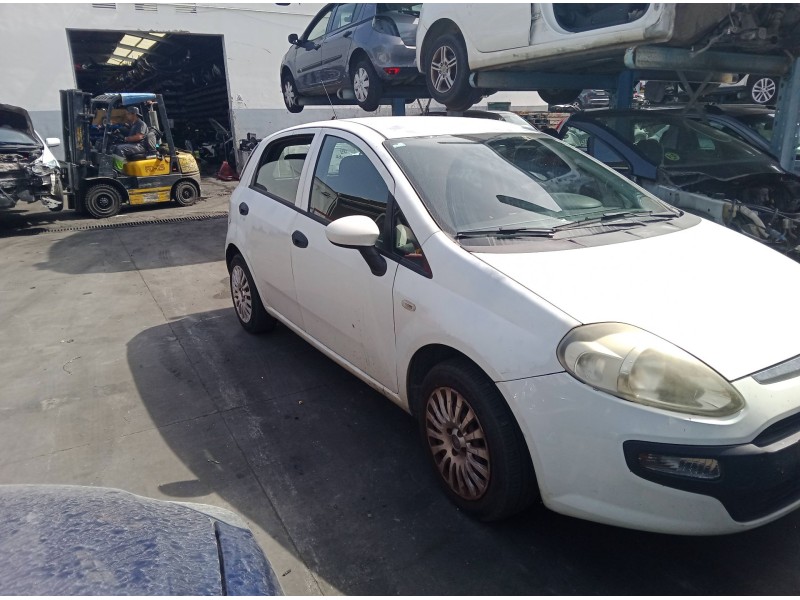 fiat grande punto van (199_) del año 2011
