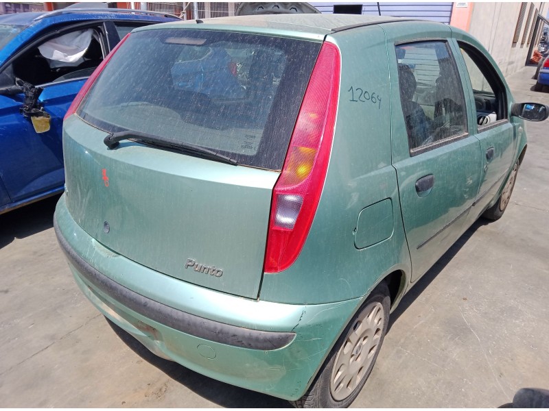 fiat punto (188_) del año 2003