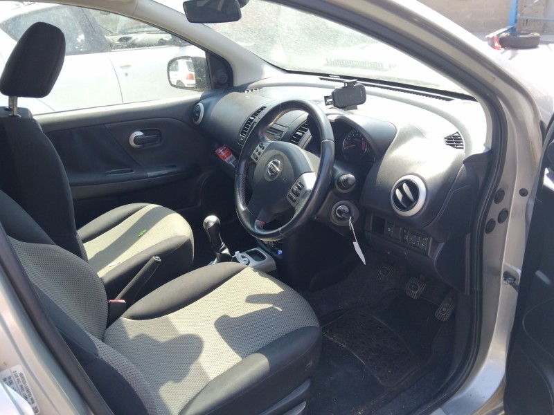 nissan note (e11, ne11) del año 2012