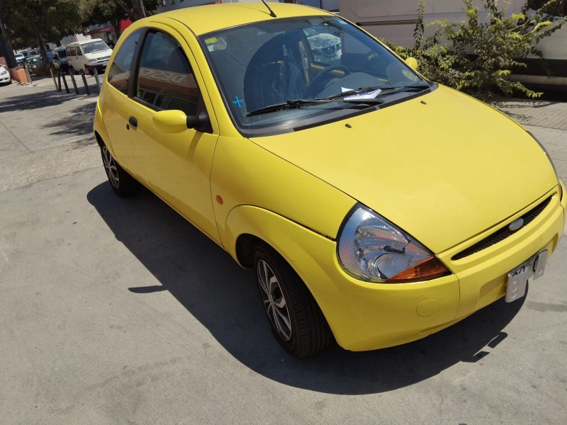 ford ka (rb_) del año 2003