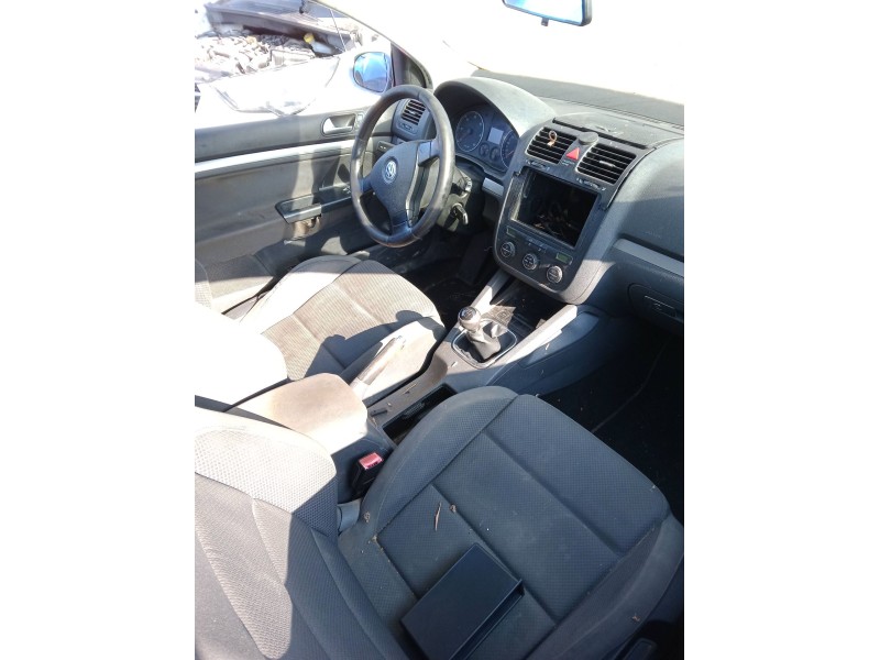 volkswagen golf v (1k1) del año 2006