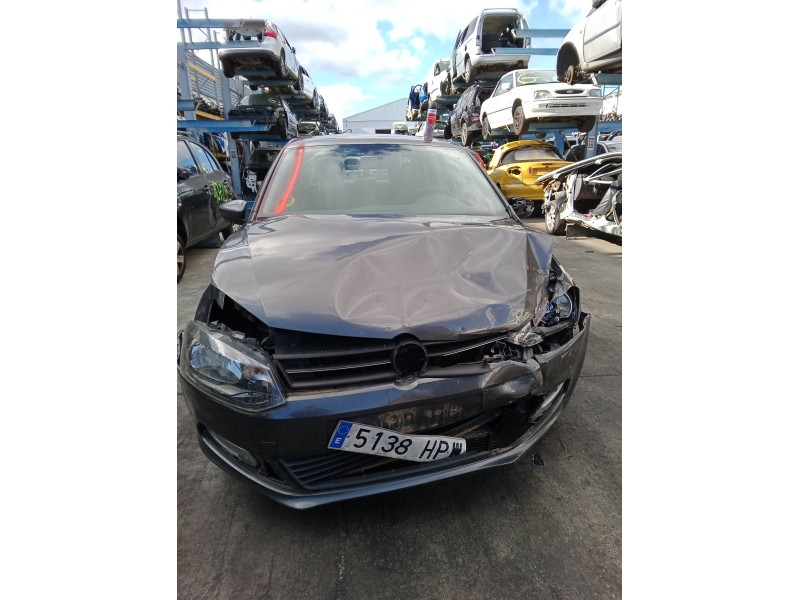 volkswagen polo v (6r1, 6c1) del año 2013