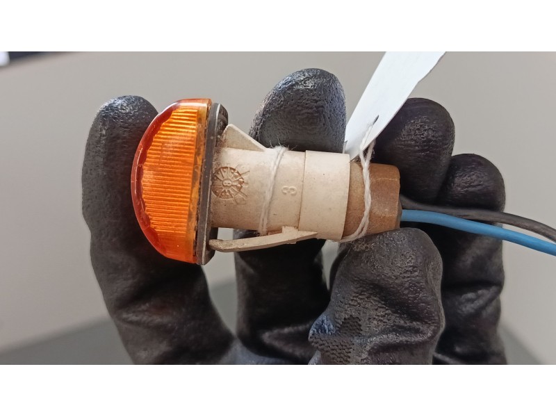 Recambio de intermitente lateral izquierdo para citroën jumper i furgoneta (230l) 2.5 d referencia OEM IAM   