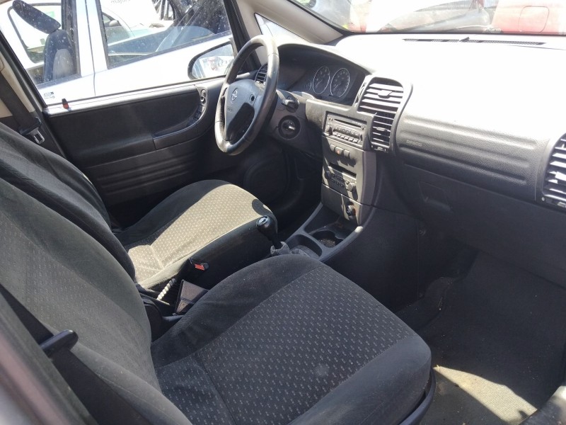 opel zafira a monospace (t98) del año 2004
