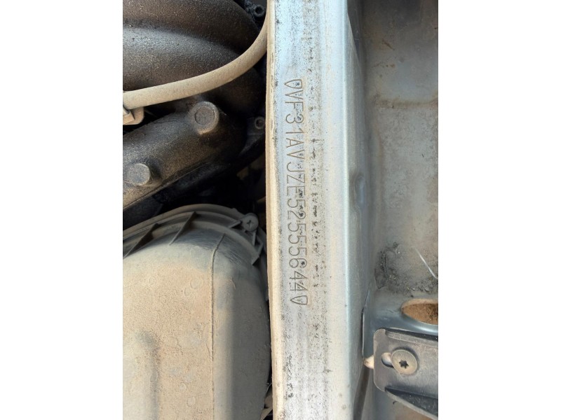 peugeot 106 ii (1a_, 1c_) del año 2000
