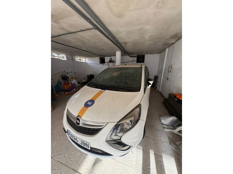 opel zafira tourer c (p12) del año 2014