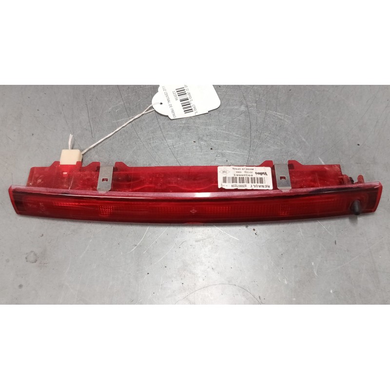 Recambio de luz central de freno para renault megane ii (bm0/1_, cm0/1_) 1.5 dci (bm1e, cm1e) referencia OEM IAM 8200073239 8939