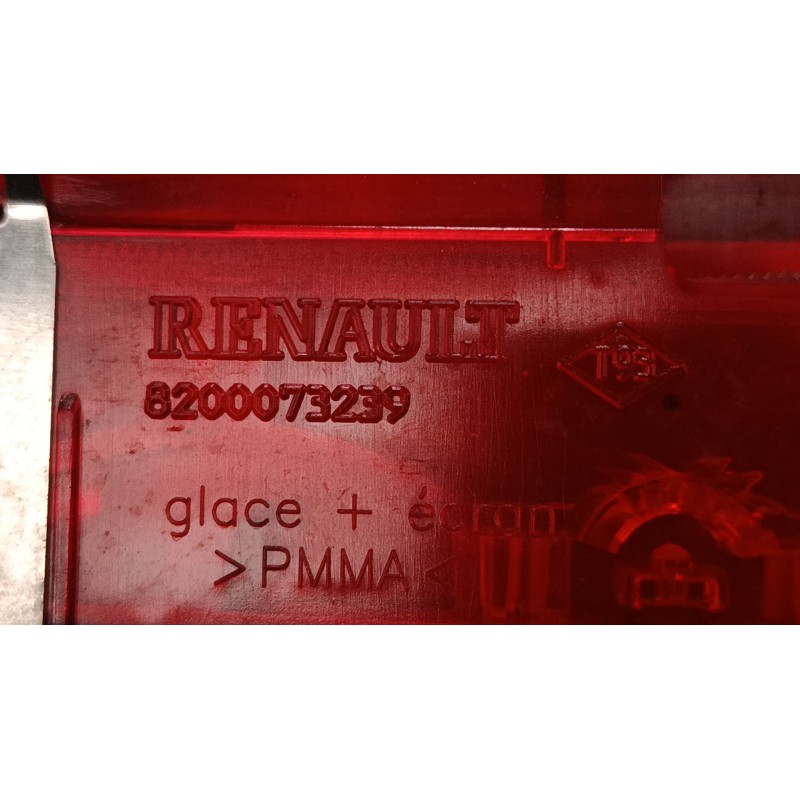 Recambio de luz central de freno para renault megane ii (bm0/1_, cm0/1_) 1.5 dci (bm1e, cm1e) referencia OEM IAM 8200073239 8939