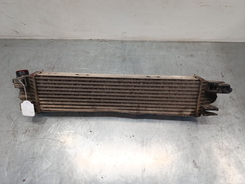 Recambio de intercooler para opel vivaro b autobús (x82) 1.6 cdti (06) referencia OEM IAM 93868350  
