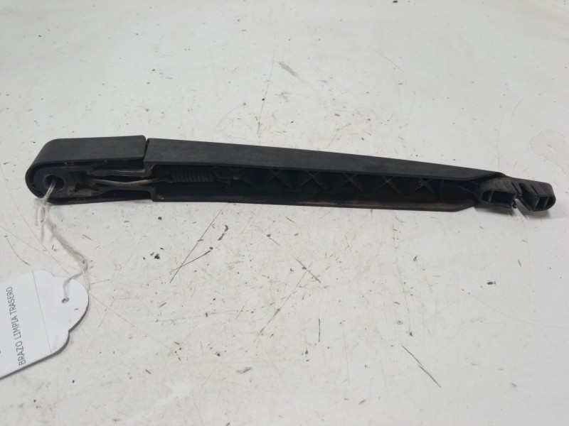 Recambio de brazo limpia trasero para nissan qashqai i (j10, nj10) 1.6 referencia OEM IAM   