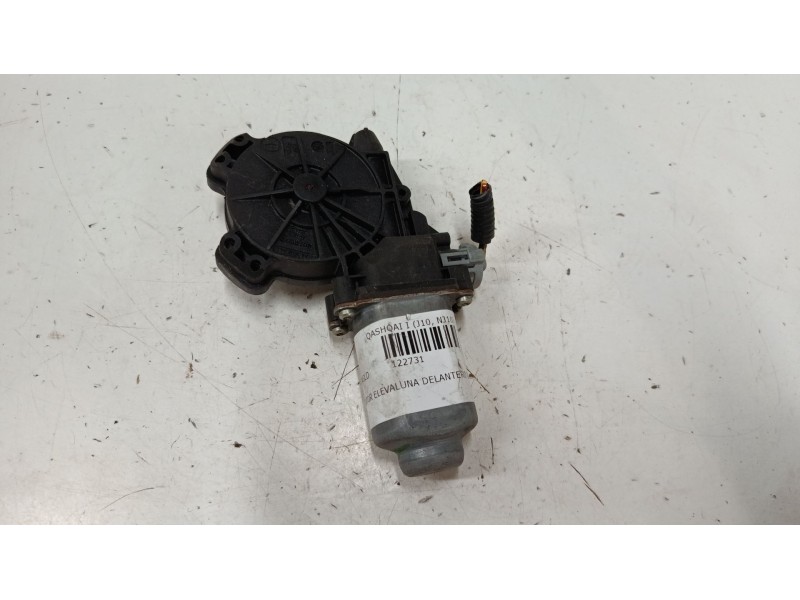 Recambio de motor elevaluna delantero derecho para nissan qashqai i (j10, nj10) 1.6 referencia OEM IAM 402032E  