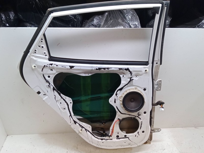 Recambio de puerta trasera izquierda para hyundai ix35 (lm, el, elh) 1.7 crdi referencia OEM IAM   