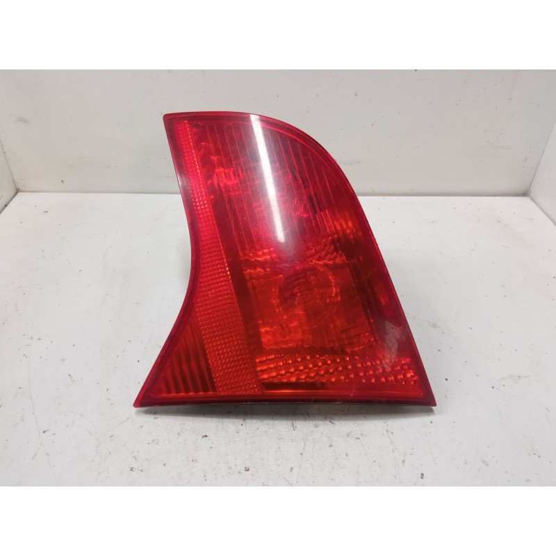 Recambio de piloto trasero porton derecho para audi a4 b7 avant (8ed) 2.0 tdi 16v referencia OEM IAM 8E9945094  