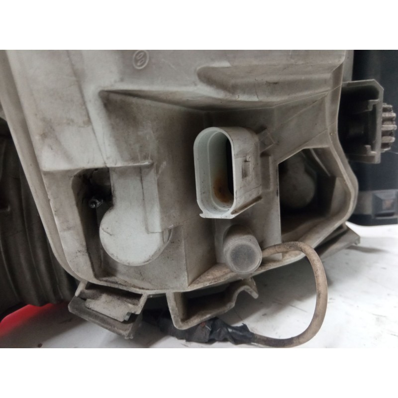 Recambio de piloto trasero derecho para audi a4 b7 avant (8ed) 2.0 tdi 16v referencia OEM IAM 8E9945096C  