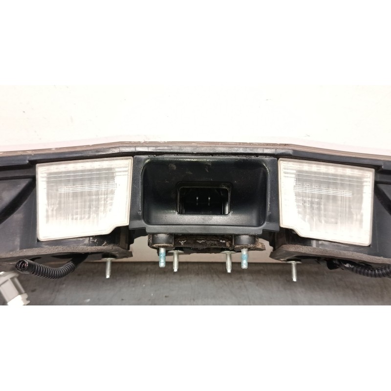 Recambio de piloto trasero central para honda civic viii hatchback (fn, fk) 1.8 (fn1, fk2) referencia OEM IAM 13216721  