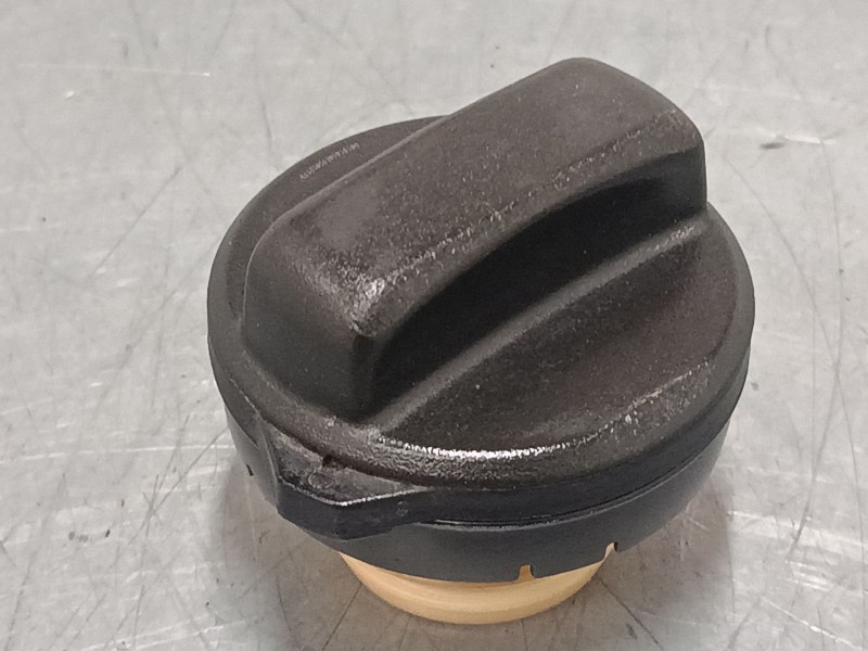Recambio de tapon combustible para honda civic viii hatchback (fn, fk) 1.8 (fn1, fk2) referencia OEM IAM   