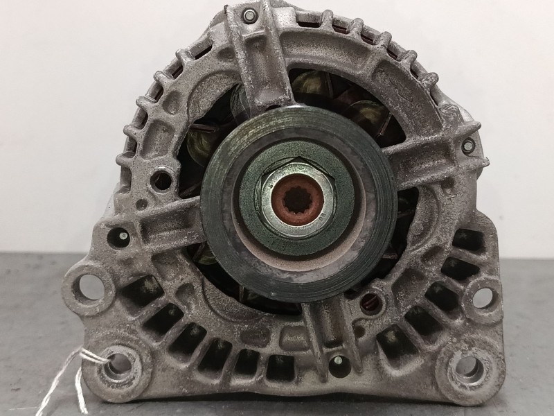 Recambio de alternador para volkswagen golf iv (1j1) 1.6 16v referencia OEM IAM 0986041500  
